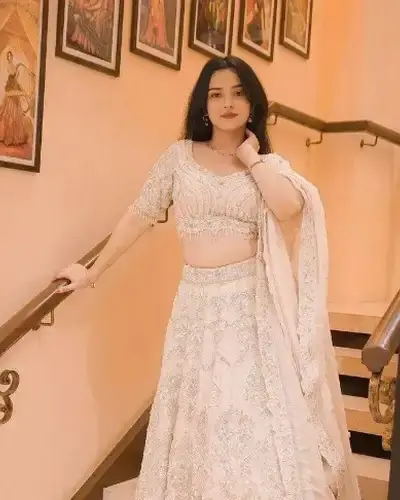 Escort Kalol